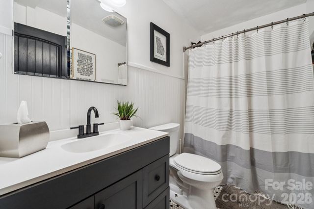 4416 Mcclure Road, Charlotte, NC 28216