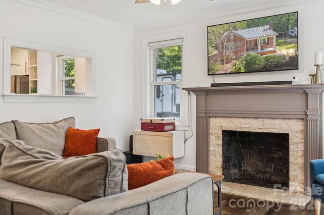 4416 Mcclure Road, Charlotte, NC 28216