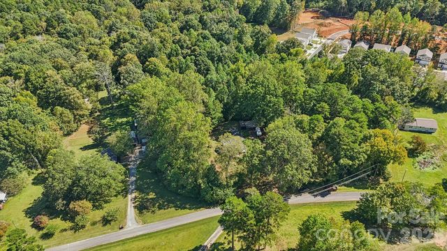 4416 Mcclure Road, Charlotte, NC 28216