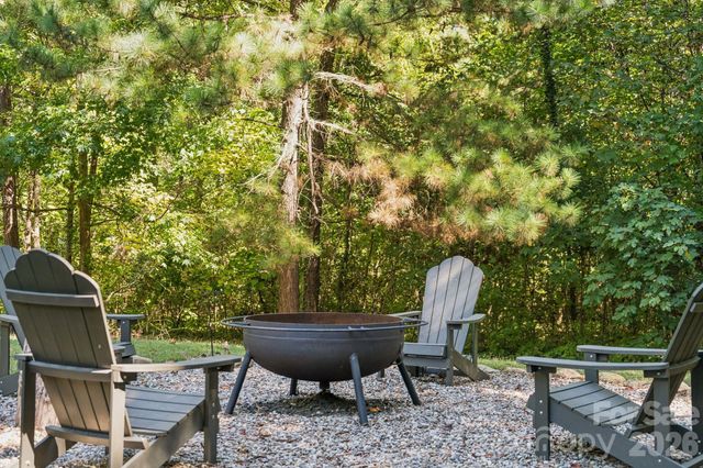 4416 Mcclure Road, Charlotte, NC 28216