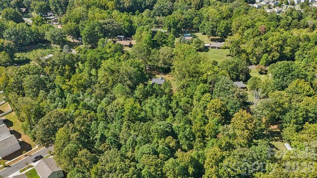 4416 Mcclure Road, Charlotte, NC 28216
