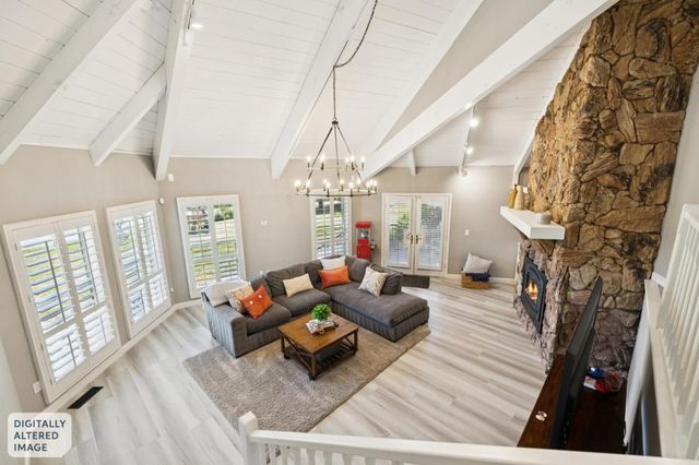 23457 Summit Road, Los Gatos, CA 95033