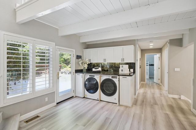 23457 Summit Road, Los Gatos, CA 95033
