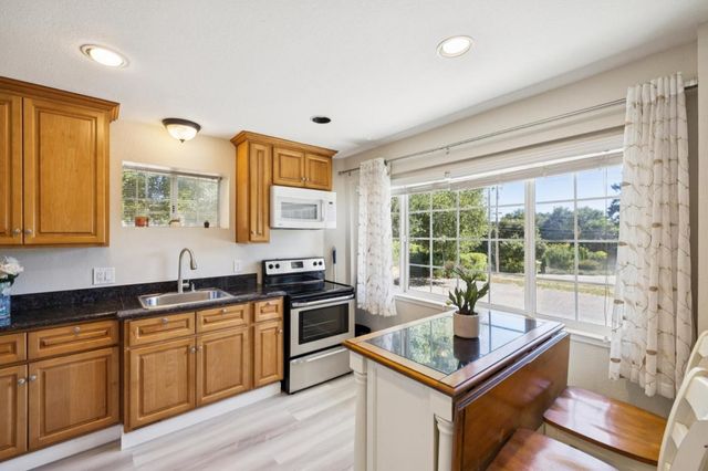 23457 Summit Road, Los Gatos, CA 95033