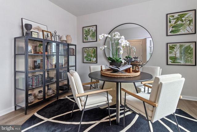 2 FREEMAN ST, Ranson, WV 25438