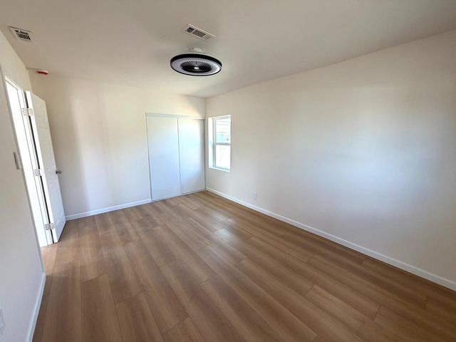 115 Elm St, Roseville, CA 95678