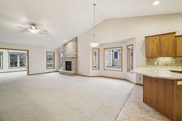 315 Pebble Brook Lane, Lodi, WI 53555
