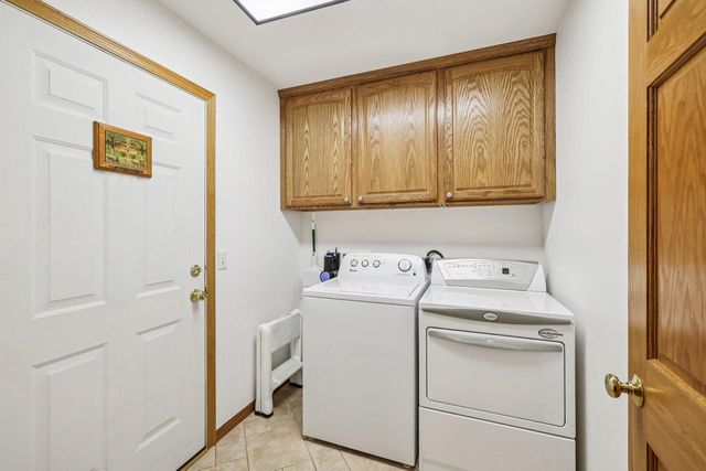 315 Pebble Brook Lane, Lodi, WI 53555