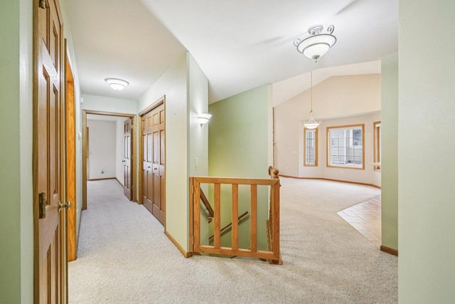 315 Pebble Brook Lane, Lodi, WI 53555