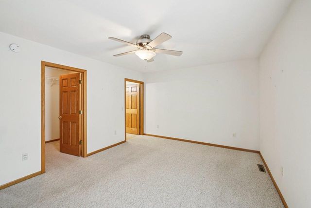 315 Pebble Brook Lane, Lodi, WI 53555