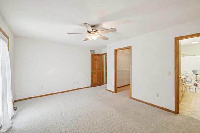 315 Pebble Brook Lane, Lodi, WI 53555