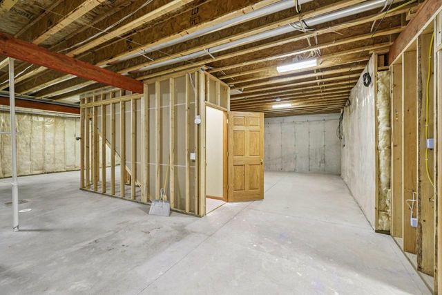 315 Pebble Brook Lane, Lodi, WI 53555