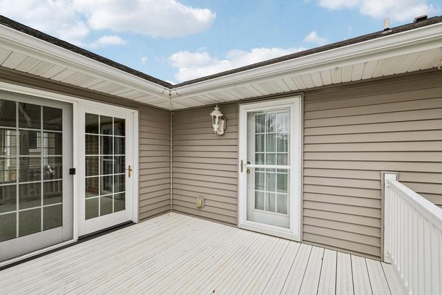 315 Pebble Brook Lane, Lodi, WI 53555