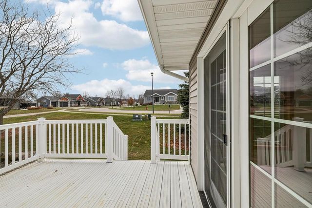 315 Pebble Brook Lane, Lodi, WI 53555