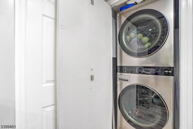 3 Bergen Ave, Fair Lawn Boro, NJ 07410