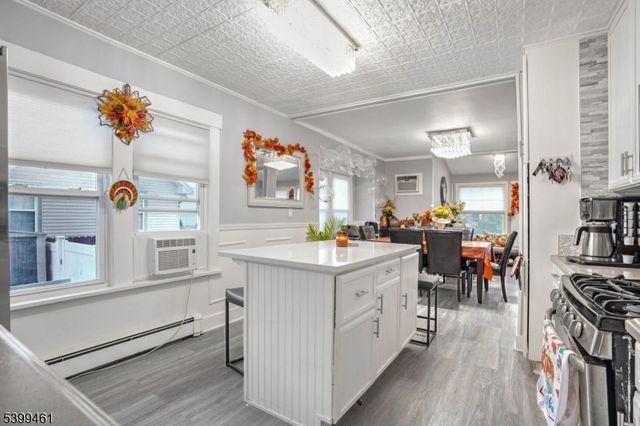 3 Bergen Ave, Fair Lawn Boro, NJ 07410