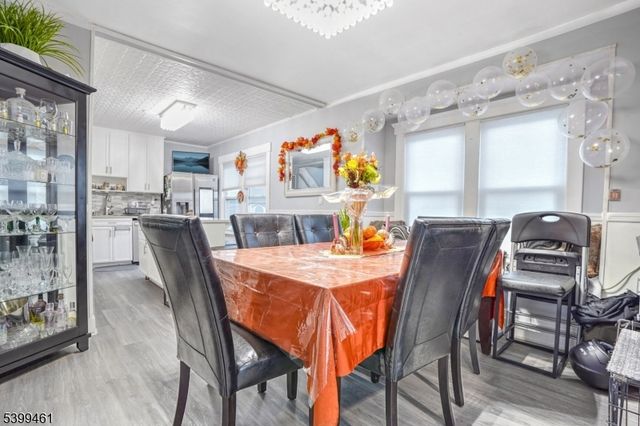 3 Bergen Ave, Fair Lawn Boro, NJ 07410