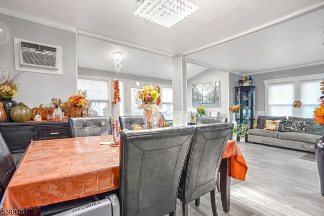 3 Bergen Ave, Fair Lawn Boro, NJ 07410