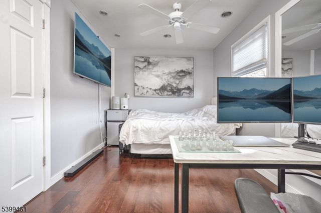 3 Bergen Ave, Fair Lawn Boro, NJ 07410