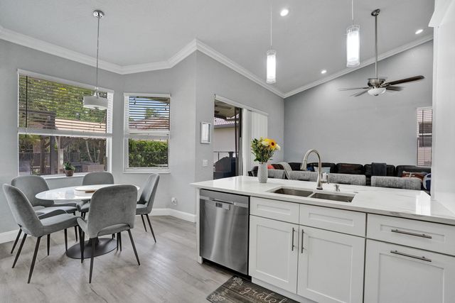 5351 NW 57th Terrace, Coral Springs, FL 33067