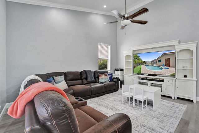 5351 NW 57th Terrace, Coral Springs, FL 33067