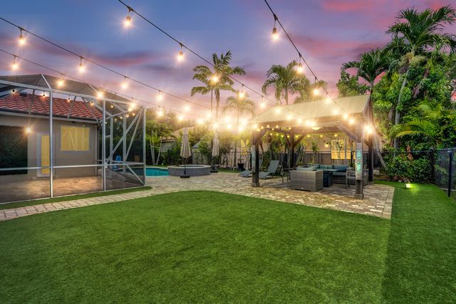 5351 NW 57th Terrace, Coral Springs, FL 33067