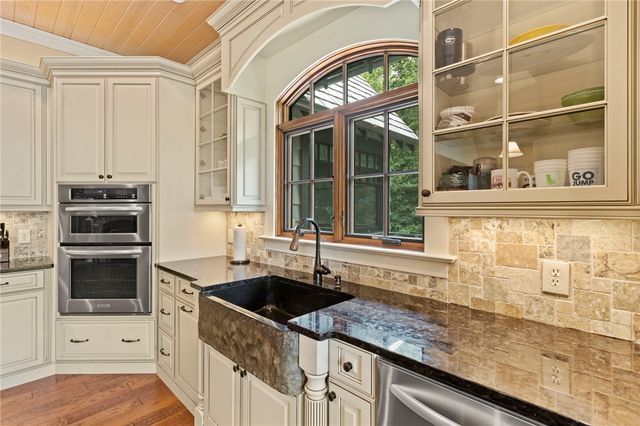 200 Saranac Drive, Sunset, SC 29685