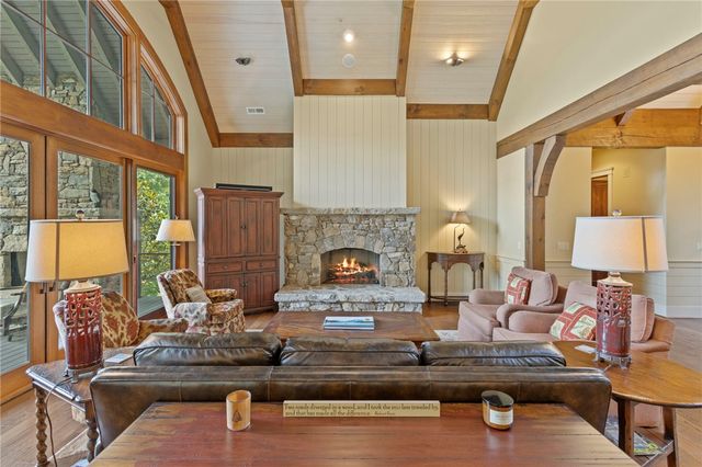 200 Saranac Drive, Sunset, SC 29685