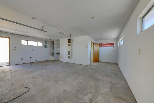 795 Ivory Road SE, Rio Rancho, NM 87124