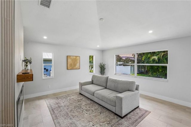 4339 SW 25th PL, Cape Coral, FL 33914