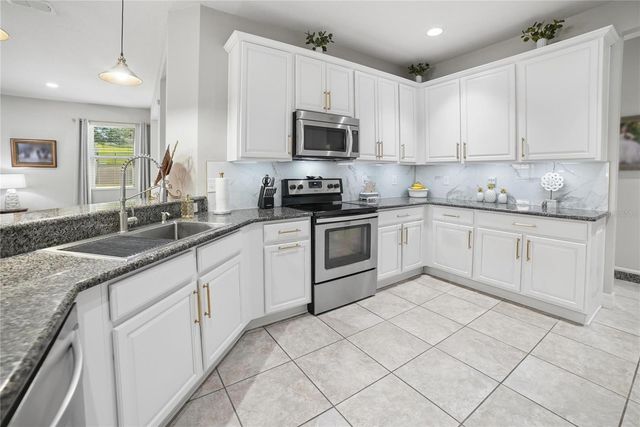 11302 WISHING WELL LANE, Clermont, FL 34711