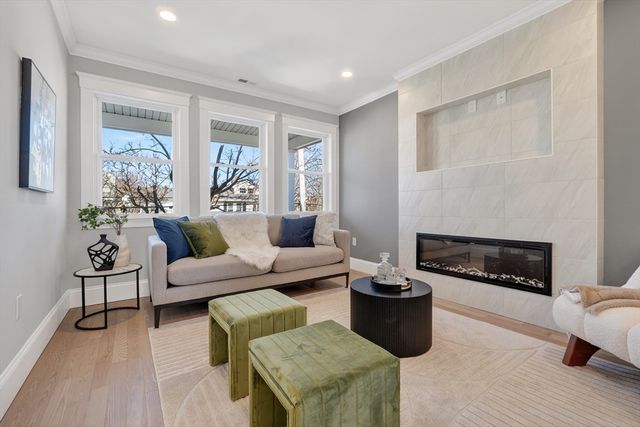 115 Emerald 115, Medford, MA 02155