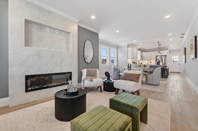 115 Emerald 115, Medford, MA 02155