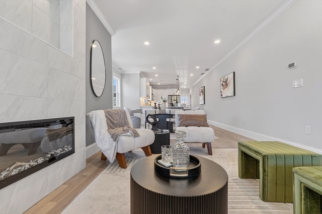 115 Emerald 115, Medford, MA 02155