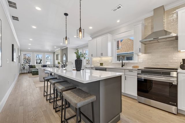 115 Emerald 115, Medford, MA 02155