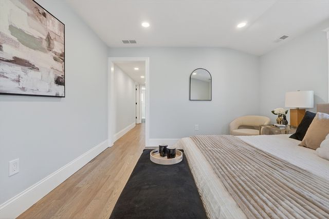 115 Emerald 115, Medford, MA 02155