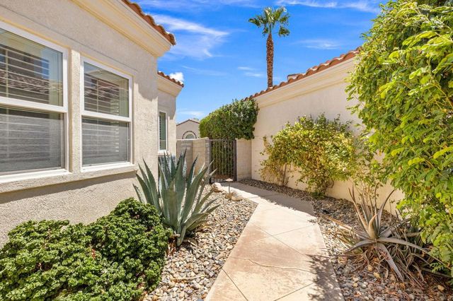 80813 Calle Azul, La Quinta, CA 92253