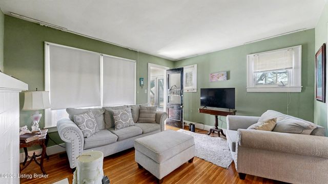 827 Minoma Ave, Louisville, KY 40217