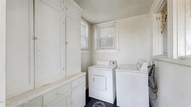 827 Minoma Ave, Louisville, KY 40217