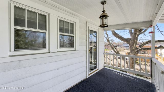 827 Minoma Ave, Louisville, KY 40217