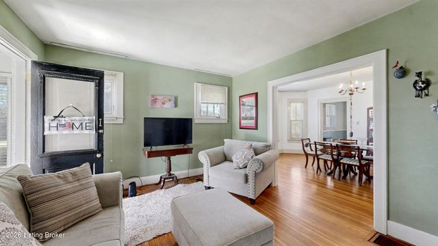 827 Minoma Ave, Louisville, KY 40217