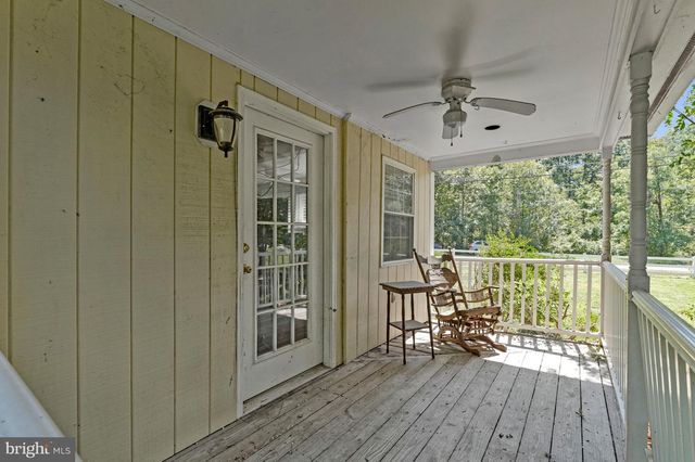 12504 POPES HEAD RD, Clifton, VA 20124