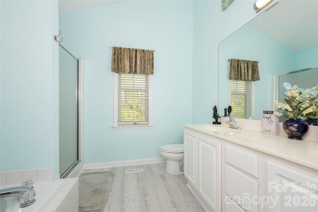 5125 Old Plantation Circle, Winston Salem, NC 27104