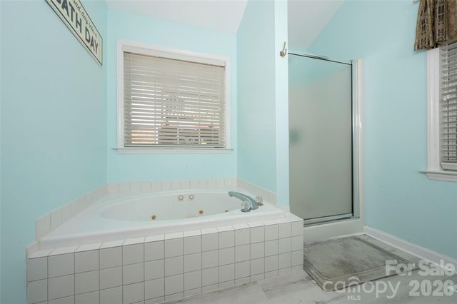5125 Old Plantation Circle, Winston Salem, NC 27104