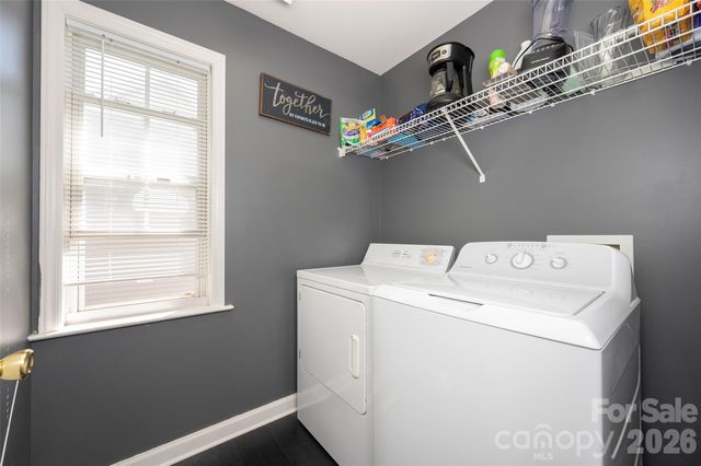 5125 Old Plantation Circle, Winston Salem, NC 27104