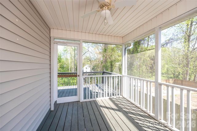 5125 Old Plantation Circle, Winston Salem, NC 27104