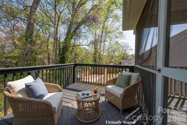 5125 Old Plantation Circle, Winston Salem, NC 27104