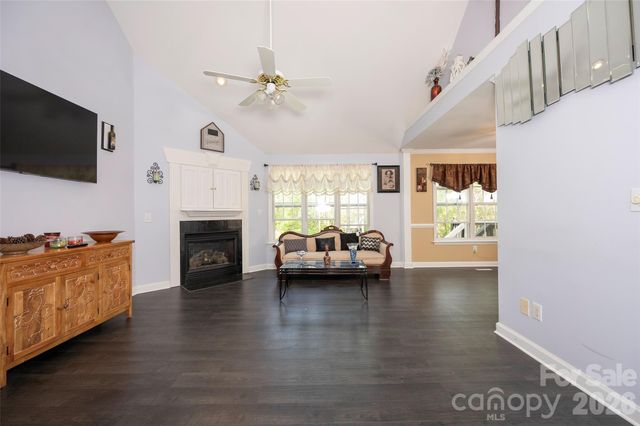 5125 Old Plantation Circle, Winston Salem, NC 27104