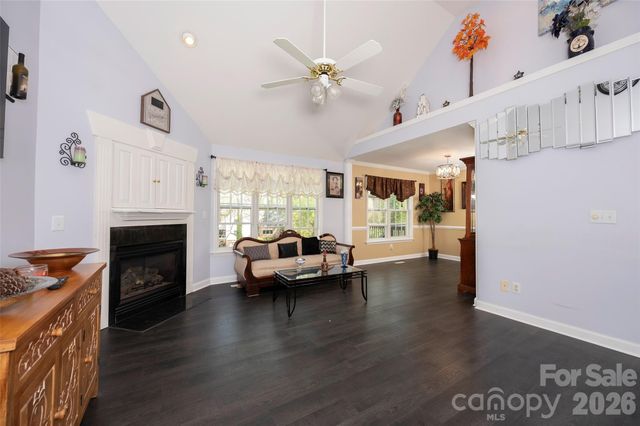 5125 Old Plantation Circle, Winston Salem, NC 27104