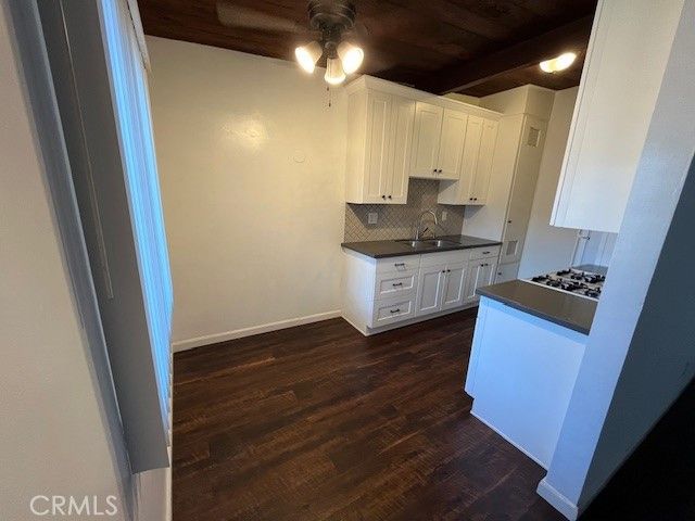 N GLADYS Avenue H, San Gabriel, CA 91776